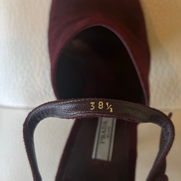 Prada sandal, in plum suede, size 38 - Picture 2 of 6